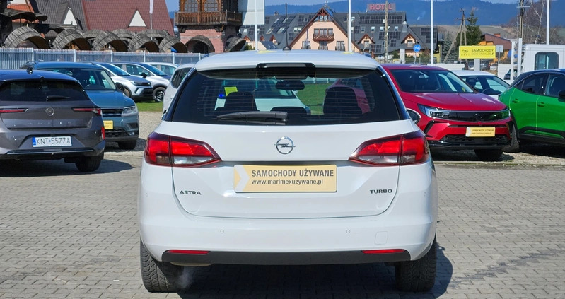 Opel Astra cena 46500 przebieg: 208500, rok produkcji 2017 z Brzeziny małe 211